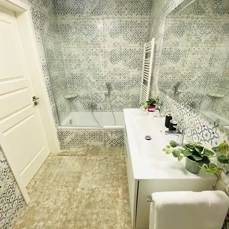 New 2bedrooms Flat In Limpertsberg-61 *