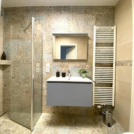Apartament New 2bedrooms Flat In Limpertsberg-61
